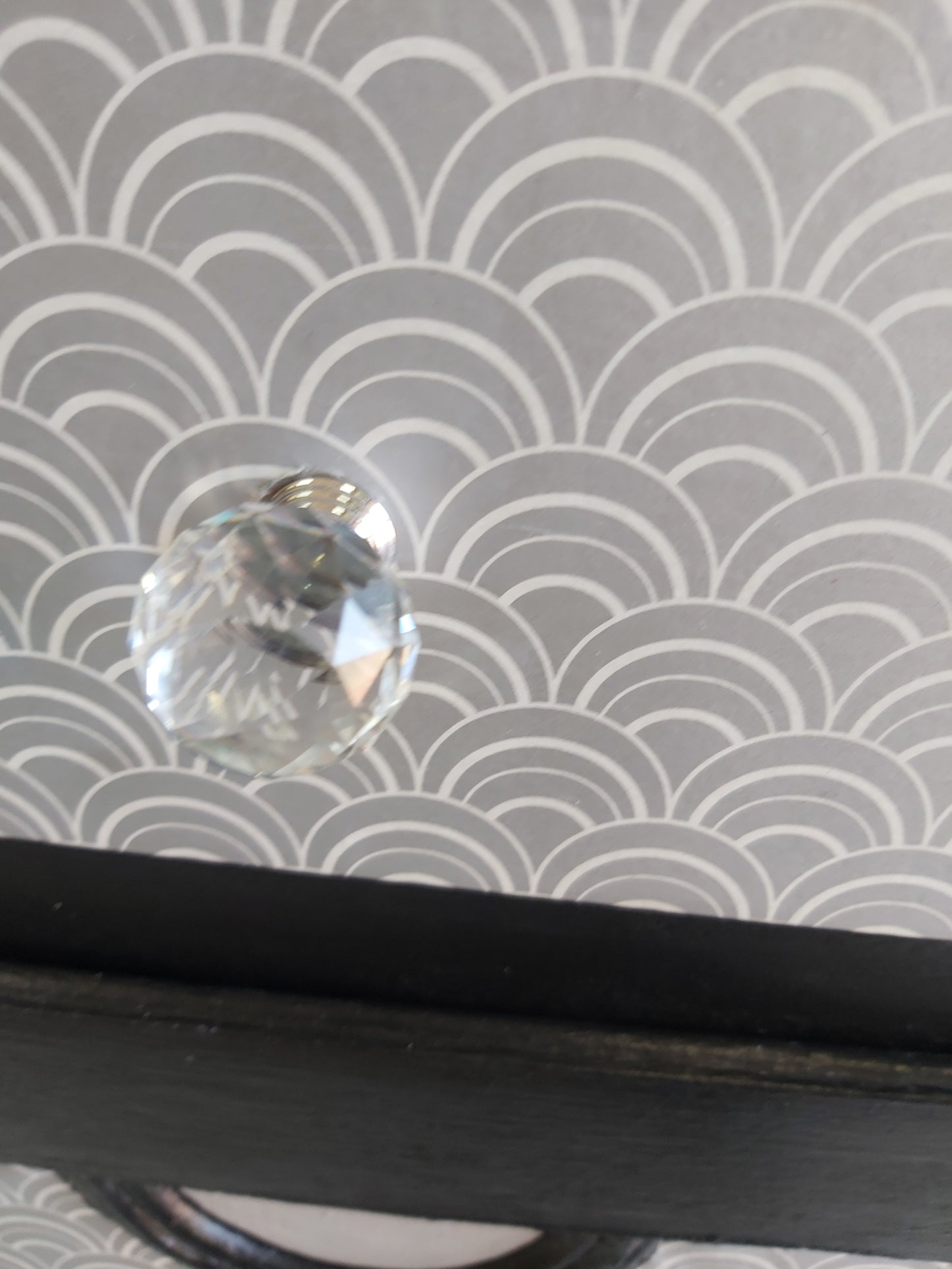 Crystal knobs