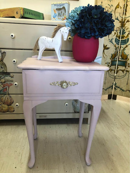 Light pink Bedside