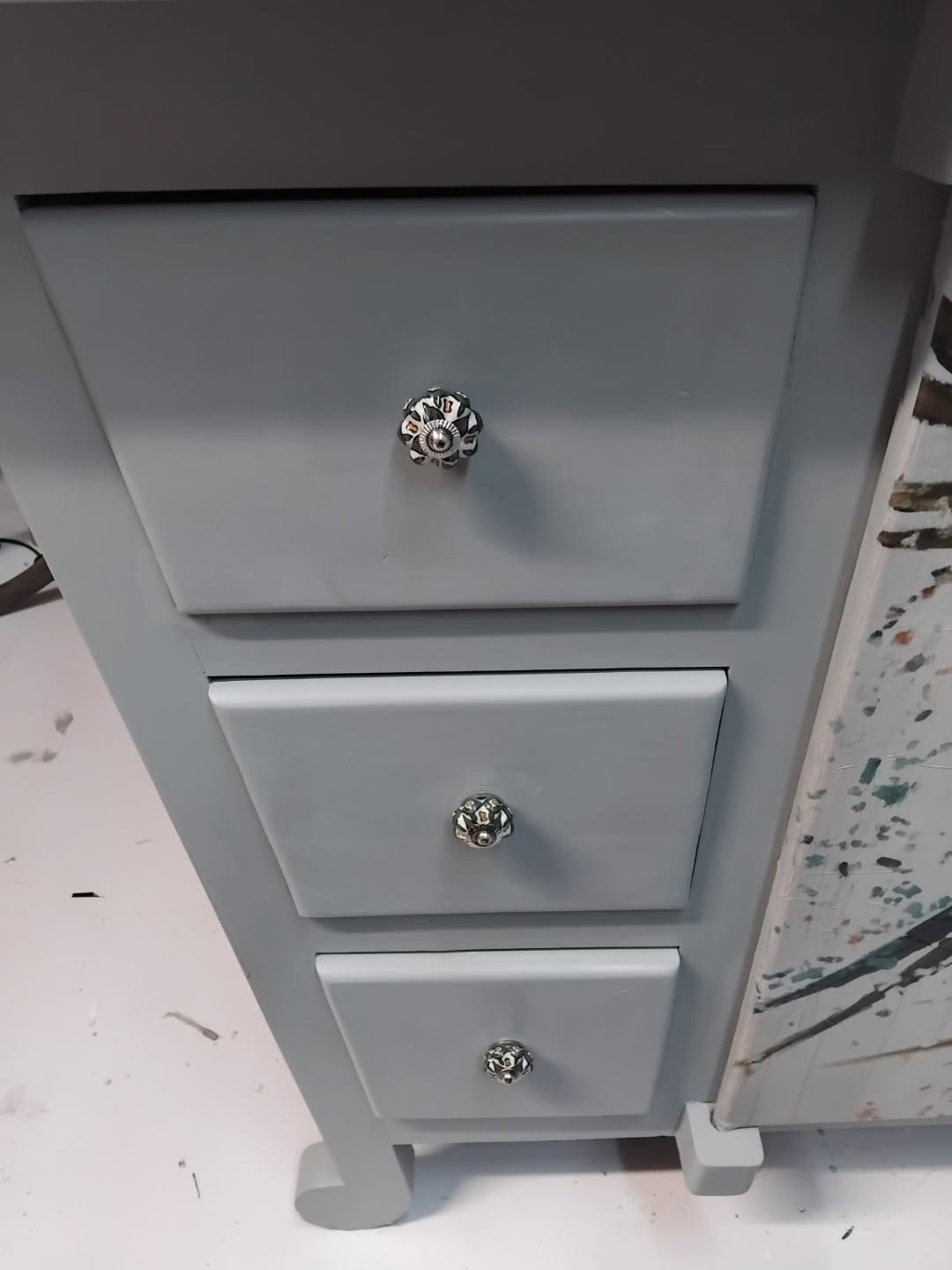 Birds Dresser
