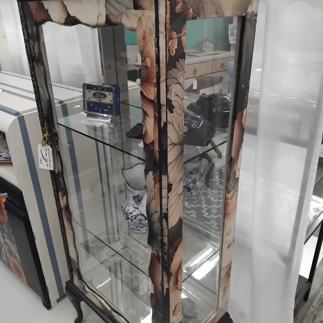 Display cabinet