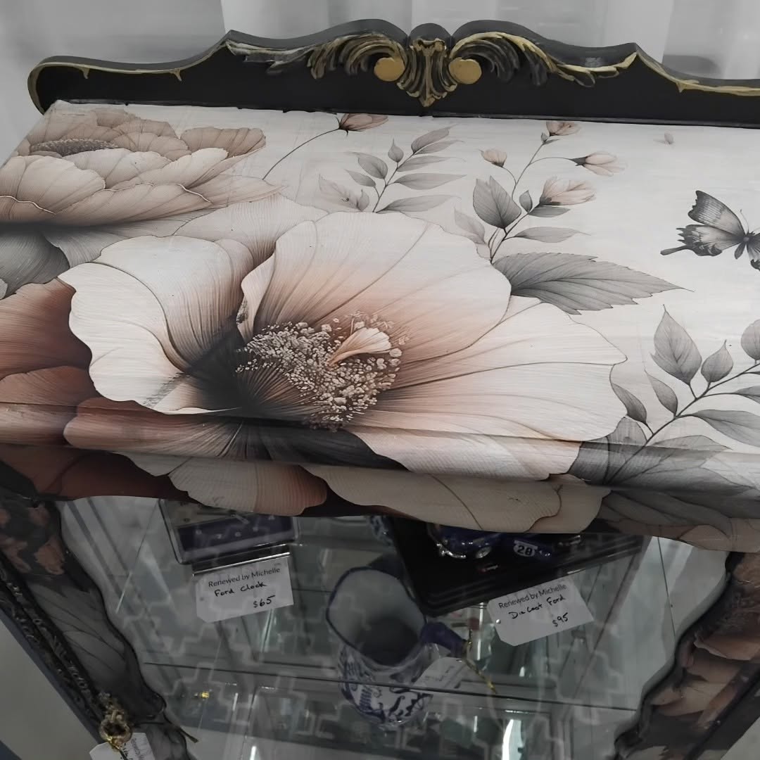 Display cabinet